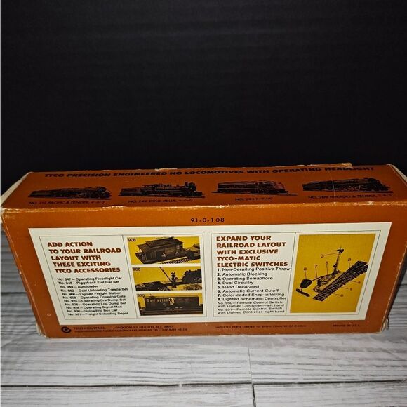 TYCO HO Scale "Baby Ruth" Billboard Reefer Freight Train Box Car 355 C - Picture 6 of 9